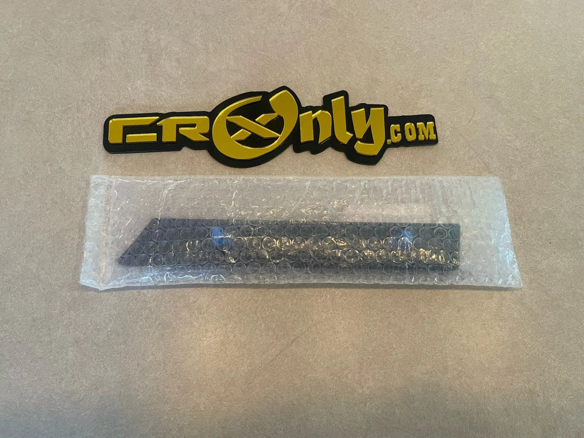 New OEM 1990 1991 Honda CRX R Rear Fender Molding Body Trim Right Rear NOS