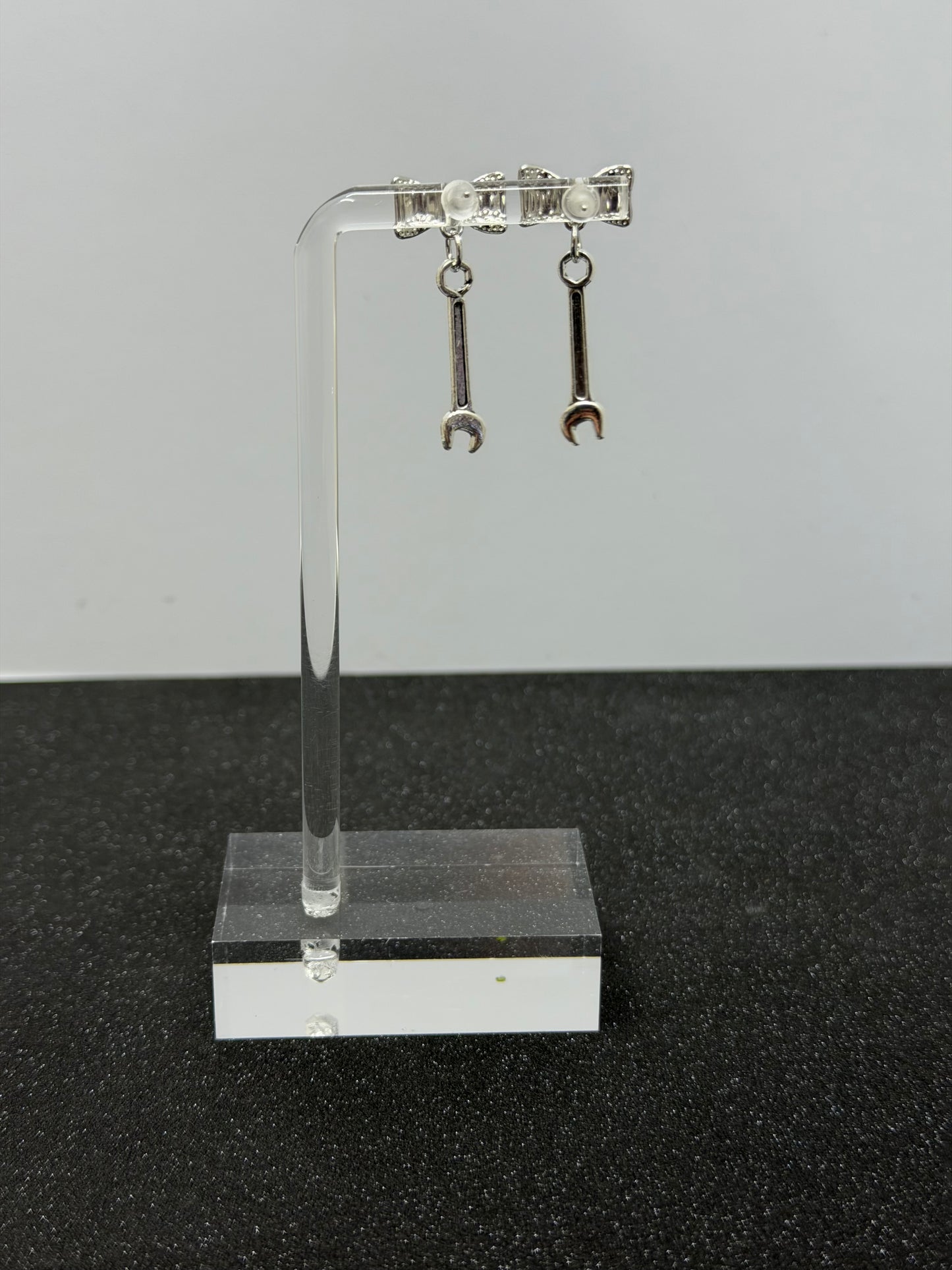 Open Box Wrench Bow Earrings
