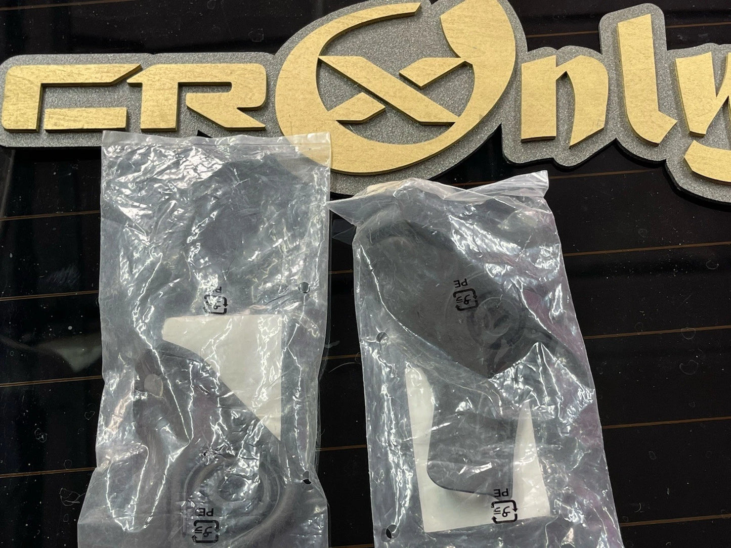 1988-1991 Civic CRX Radiator Upper Bracket Set Pair Left & Right OEM NOS **RARE*