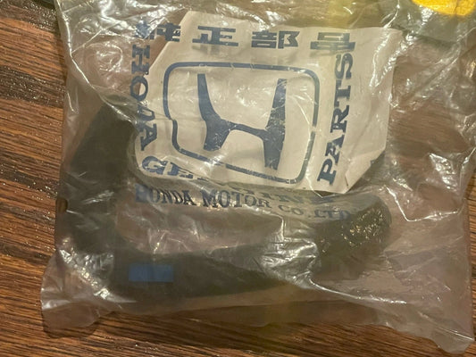 NOS 88-91 Honda CRX PCV Hose OEM **RARE** 19506-PM6-000