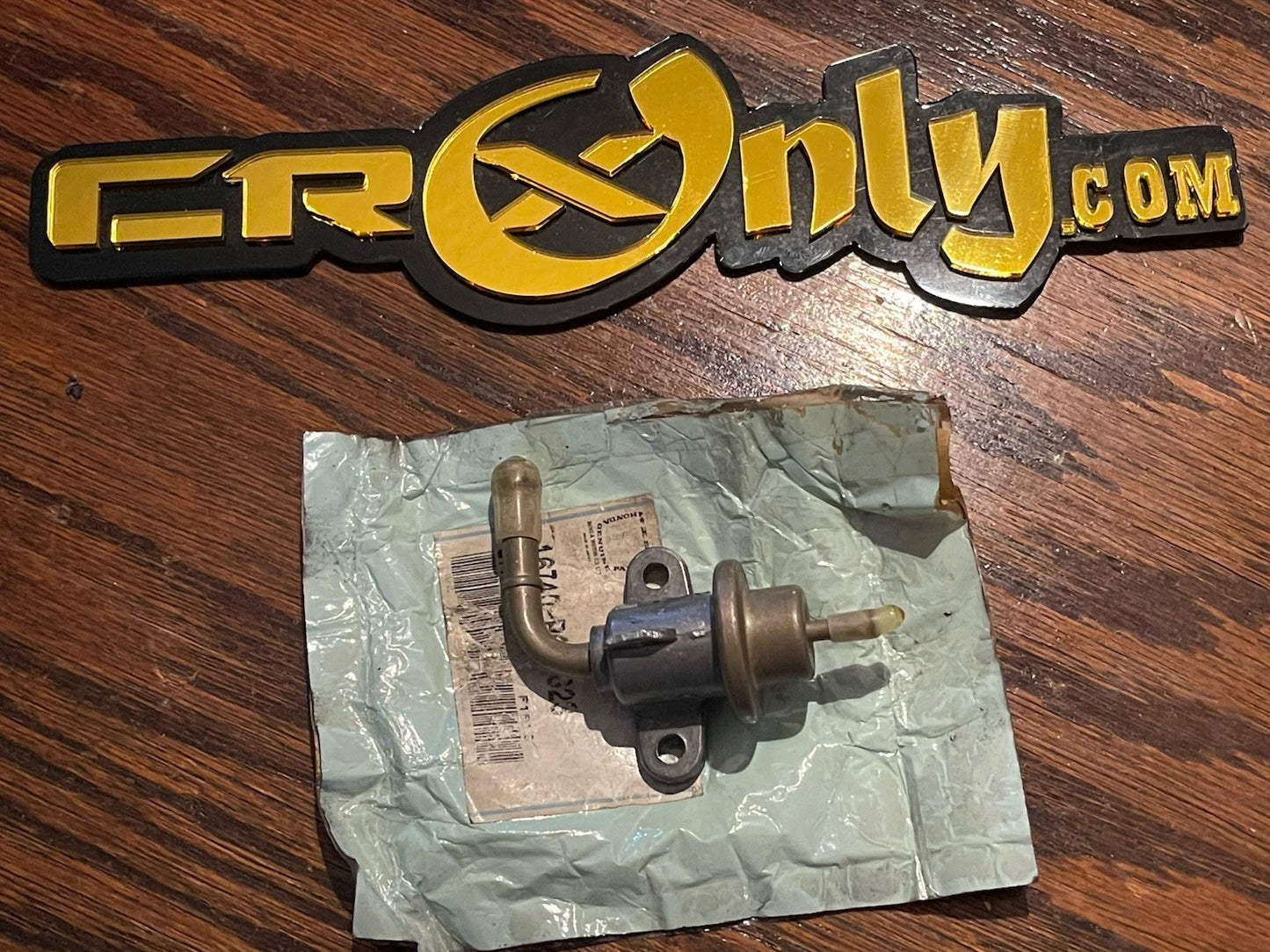 88-91 Honda CRX 1.6L Fuel Injection Pressure Regulator OEM NOS NEW